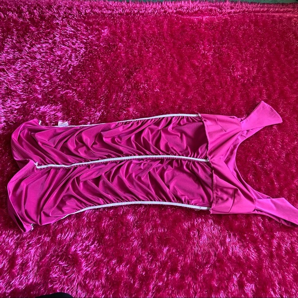 Pink Ruched Dress - Picture 8 of 16